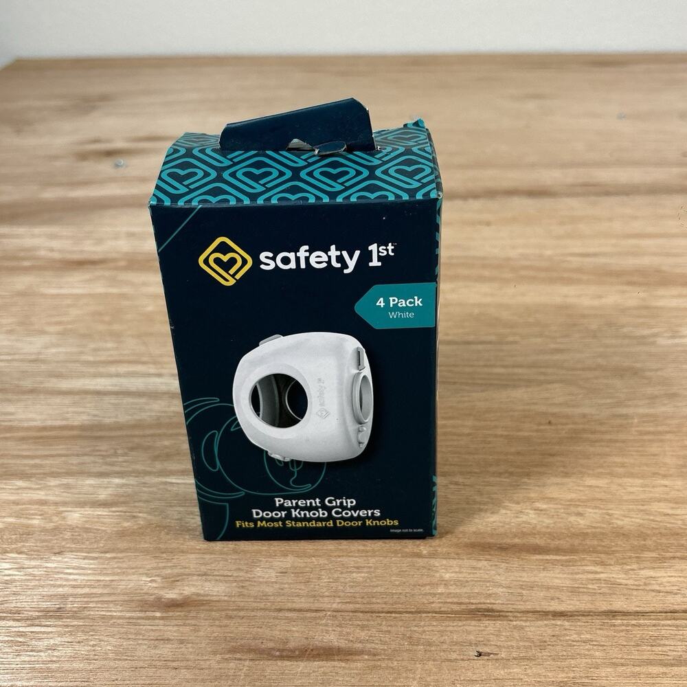 4-pack of Safety 1st‎ Parent Grip Door Knob Covers in white Open Box